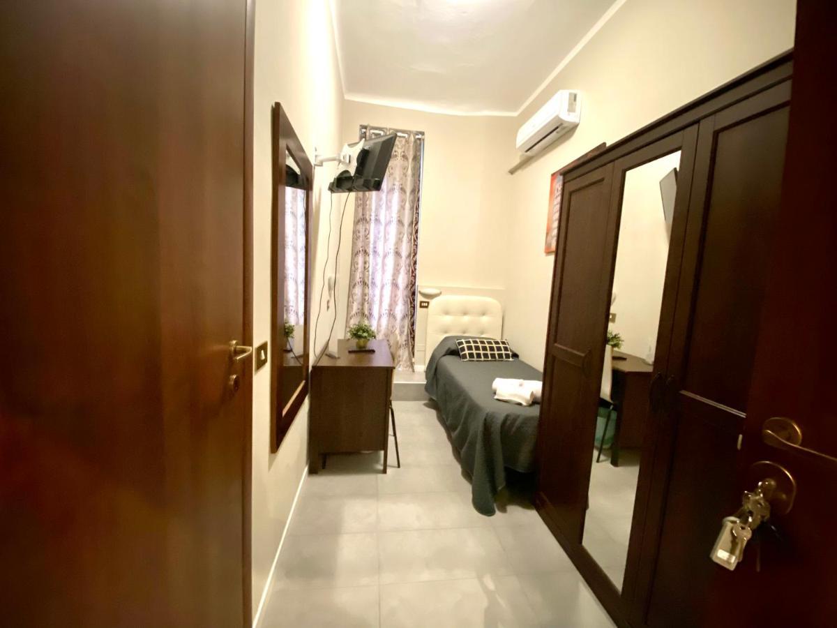 Carlo Goldoni Hotel Μιλάνο Εξωτερικό φωτογραφία