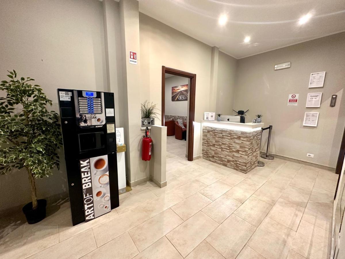 Carlo Goldoni Hotel Μιλάνο Εξωτερικό φωτογραφία