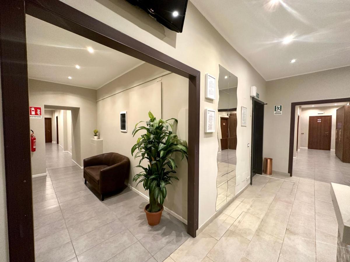 Carlo Goldoni Hotel Μιλάνο Εξωτερικό φωτογραφία