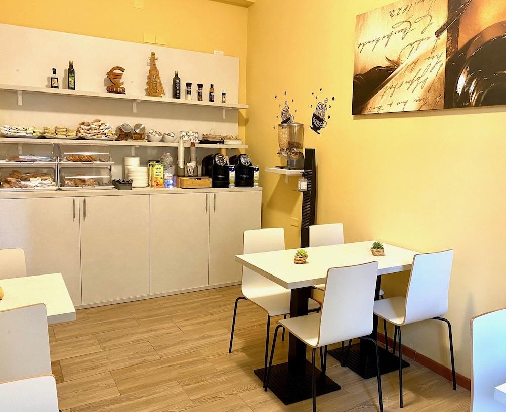 Carlo Goldoni Hotel Μιλάνο Εξωτερικό φωτογραφία