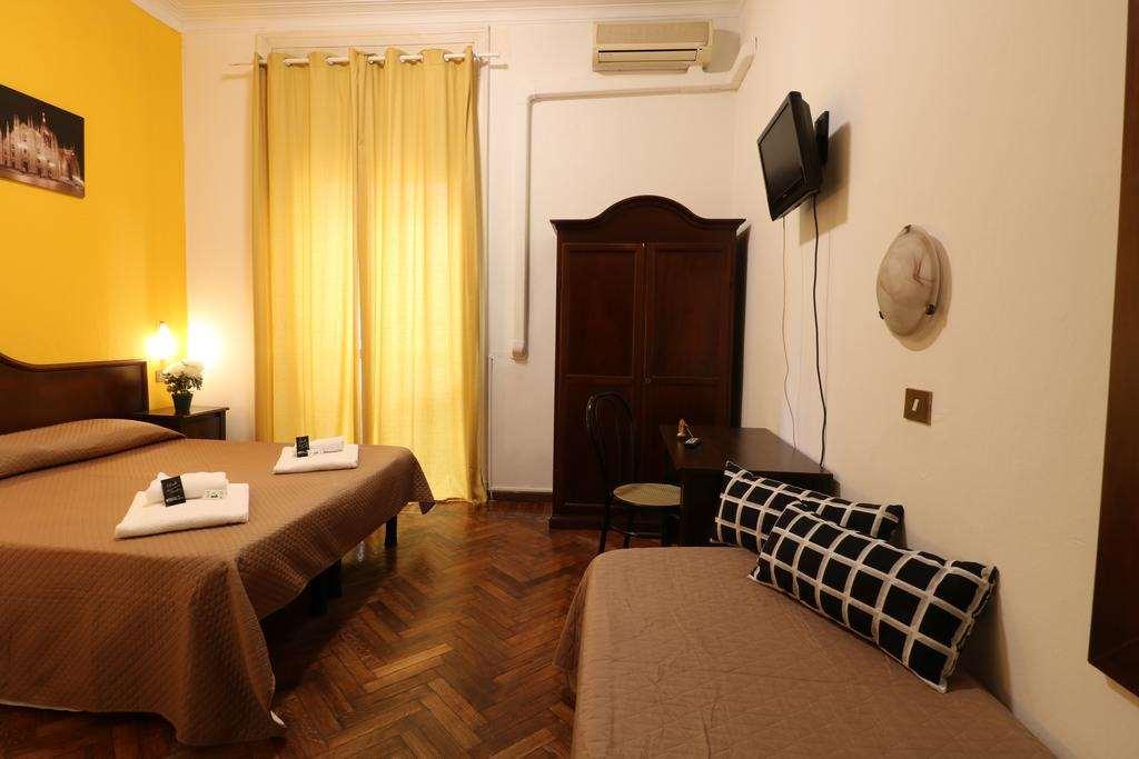 Carlo Goldoni Hotel Μιλάνο Δωμάτιο φωτογραφία
